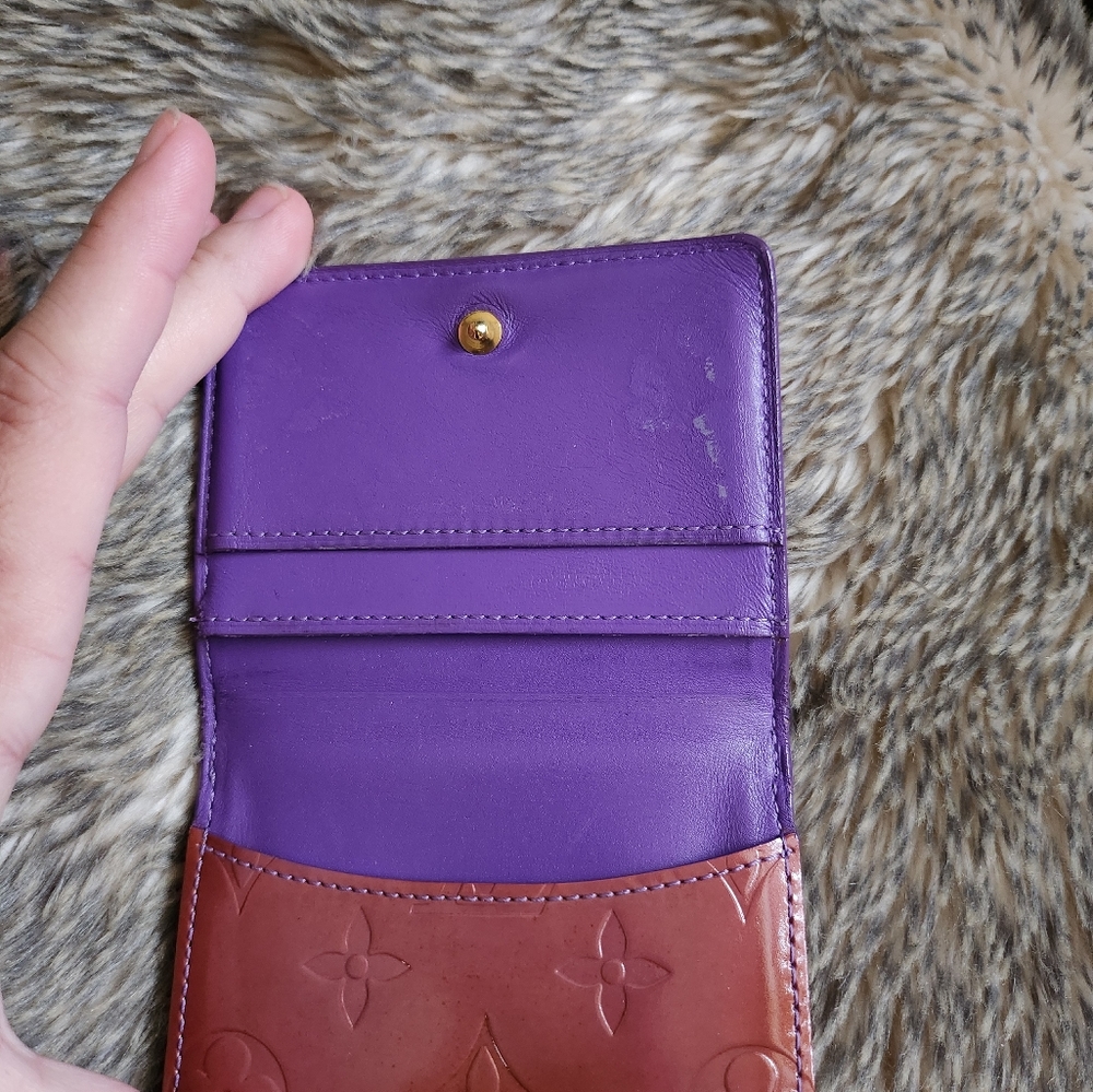 Louis Vuitton Vernis Wallet WITH BOX - Picture 8 of 11